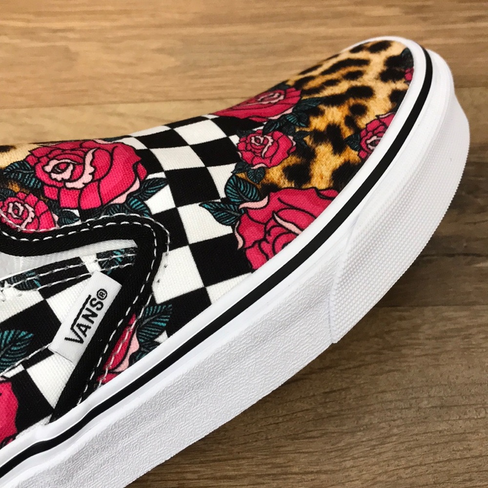 VANS CLASSIC SLIP ON BRAND NEW - Picture 12 of 15